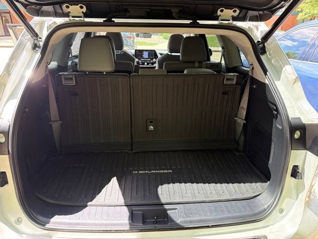 2020 Toyota Highlander Platinum