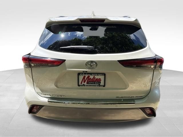 2020 Toyota Highlander Platinum