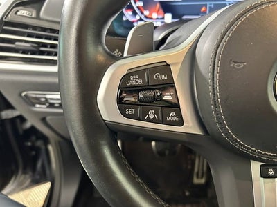 2022 BMW X5 M50i