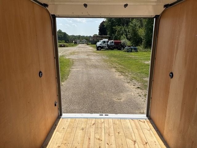 2025 GMC Savana Cutaway 3500 1WT