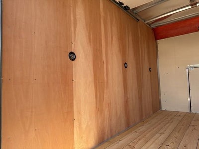 2025 GMC Savana Cutaway 3500 1WT