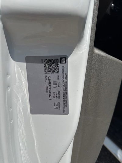 2025 GMC Savana Cutaway 3500 1WT