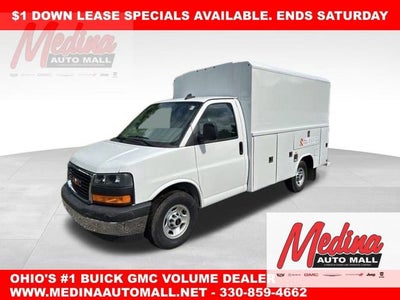 2025 GMC Savana Cutaway 3500 1WT