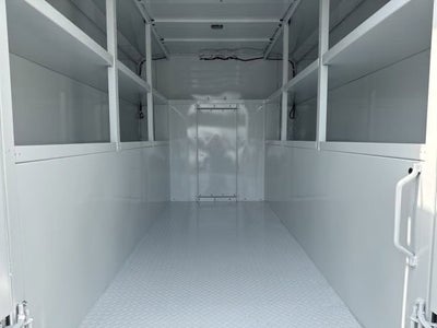 2025 GMC Savana Cutaway 3500 1WT