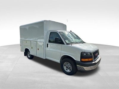 2025 GMC Savana Cutaway 3500 1WT