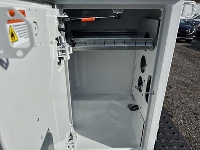 2025 GMC Savana Cutaway 3500 1WT