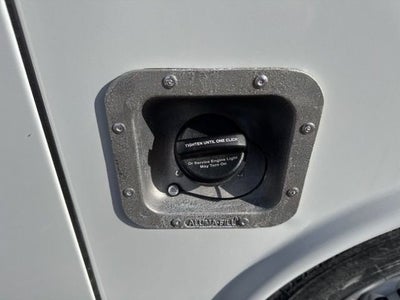 2025 GMC Savana Cutaway 3500 1WT