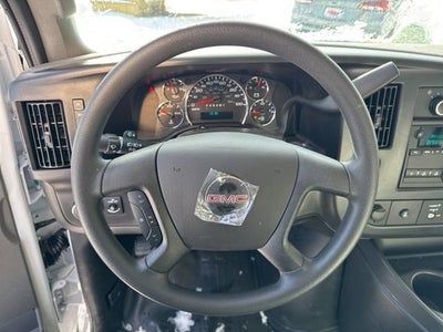 2026 GMC Savana Cutaway 3500 1WT