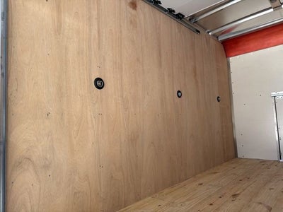 2026 GMC Savana Cutaway 3500 1WT