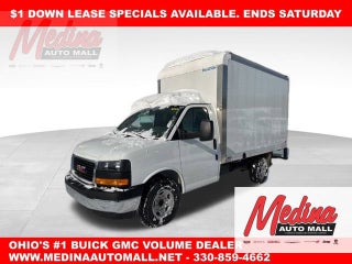 2026 GMC Savana Cutaway 3500 1WT