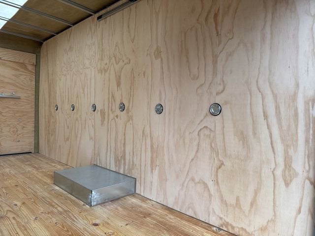 2025 GMC Savana Cutaway 3500 1WT