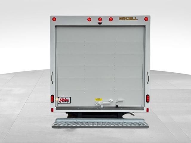 2025 GMC Savana Cutaway 3500 1WT