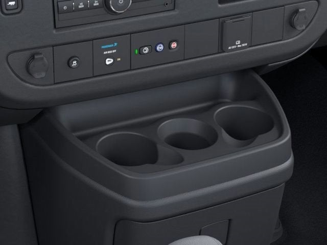 2025 GMC Savana Cutaway 3500 1WT