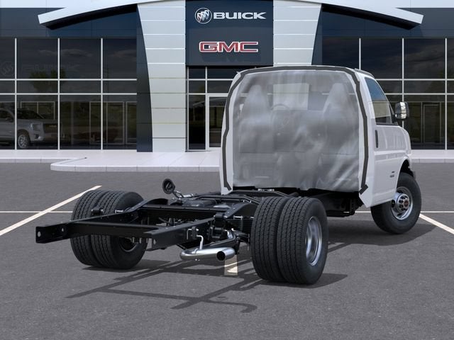 2026 GMC Savana Cutaway 4500 2WT