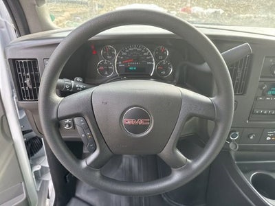 2025 GMC Savana Cutaway 4500 2WT