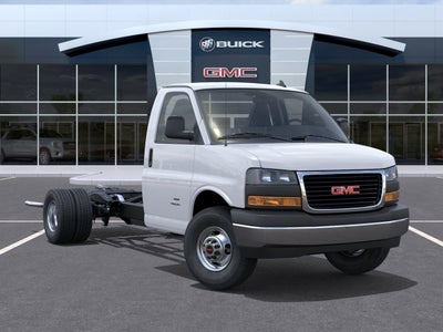 2025 GMC Savana Cutaway 4500 2WT