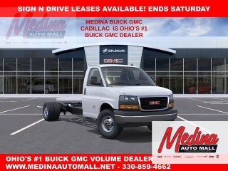 2026 GMC Savana Cutaway 4500 2WT
