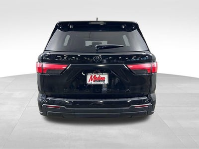 2023 Toyota Sequoia SR5