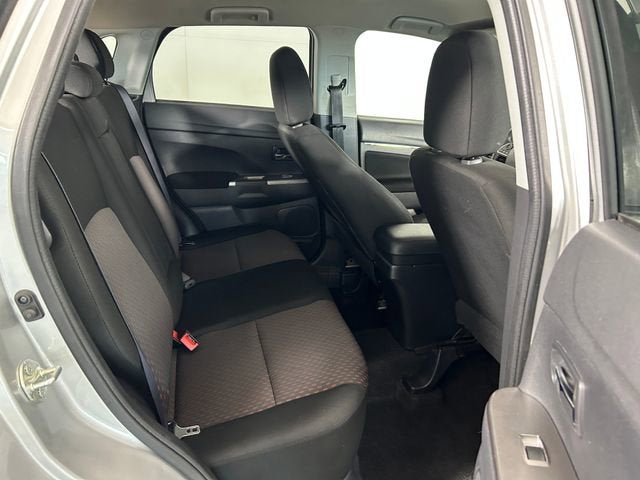 2019 Mitsubishi Outlander Sport ES 2.0