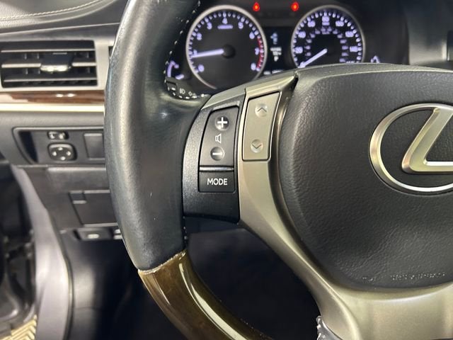 2013 Lexus ES 350 4dr Sdn