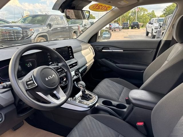 2025 Kia Seltos LX