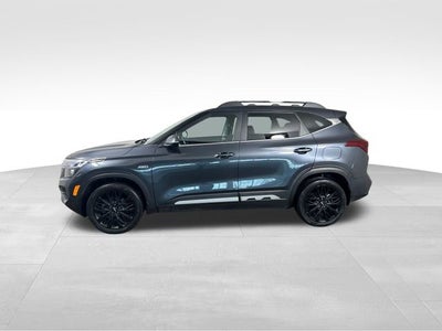 2022 Kia Seltos Nightfall