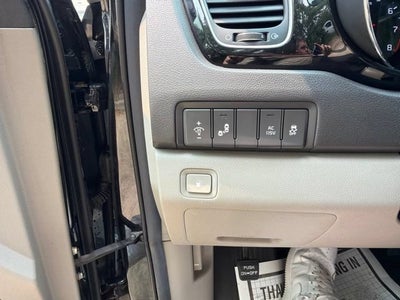 2017 Kia Sedona SX