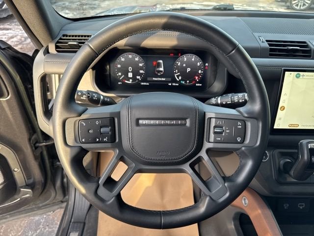 2023 Land Rover Defender X-Dynamic SE