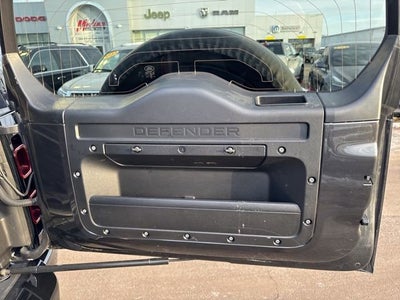 2023 Land Rover Defender X-Dynamic SE