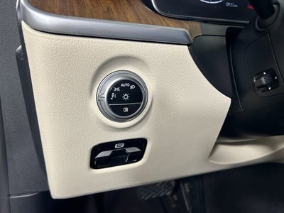 2022 Mercedes-Benz C-Class C 300