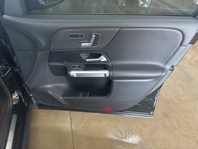 2023 Mercedes-Benz GLB GLB 250