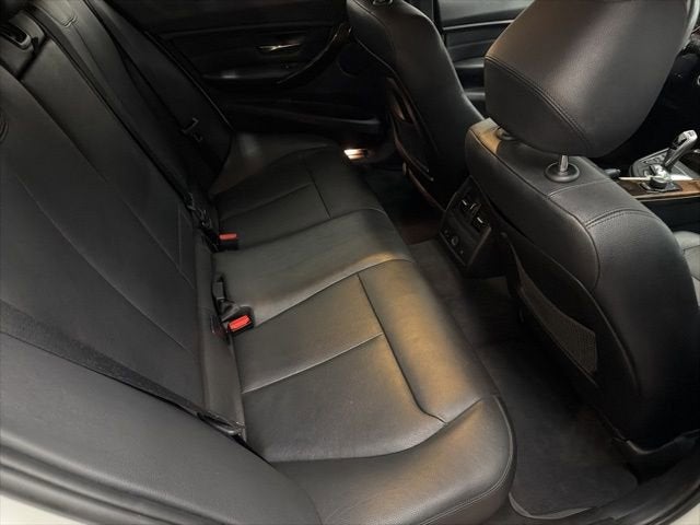 2015 BMW 3 Series 328i xDrive