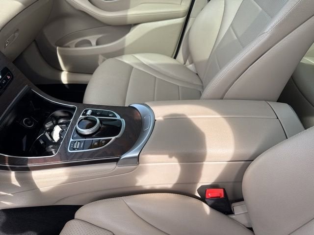 2019 Mercedes-Benz GLC GLC 300