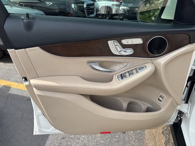 2019 Mercedes-Benz GLC GLC 300