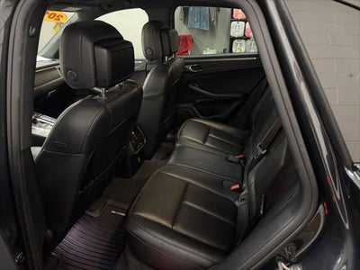 2018 Porsche Macan NA