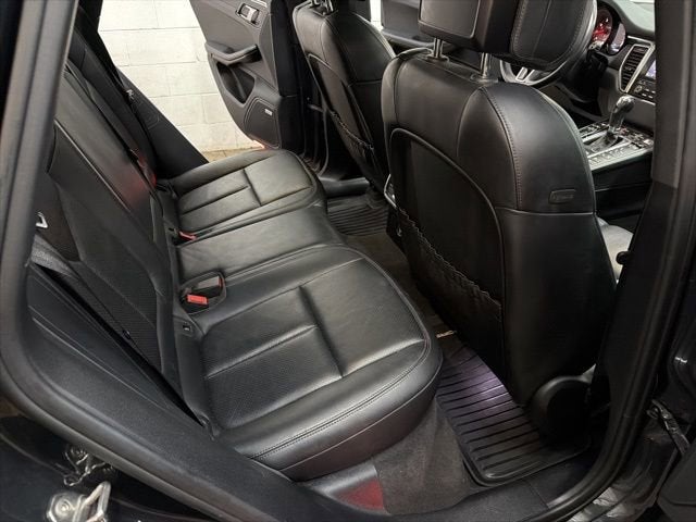 2018 Porsche Macan NA