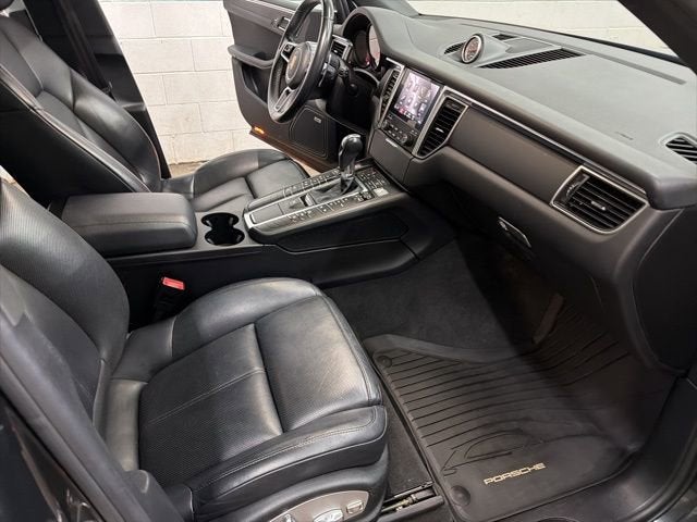 2018 Porsche Macan NA