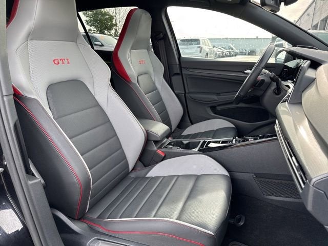 2024 Volkswagen Golf GTI SE