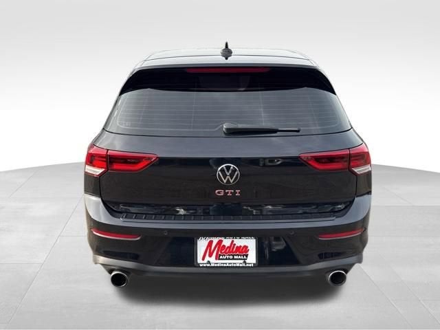 2024 Volkswagen Golf GTI SE