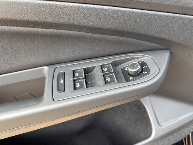 2024 Volkswagen Golf GTI SE