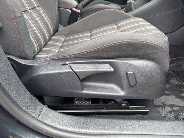 2012 Volkswagen GTI PZEV