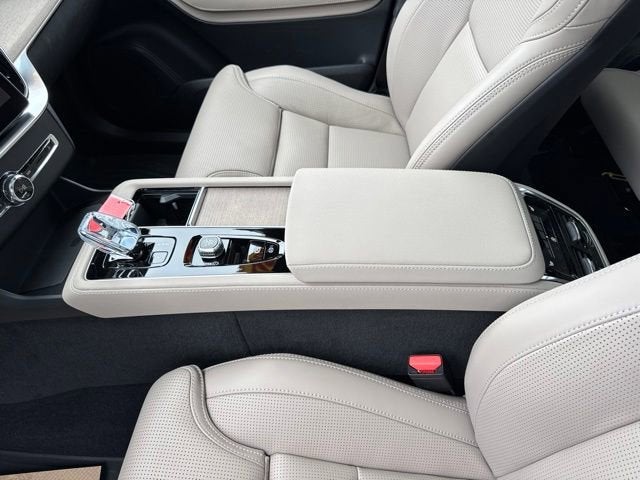2025 Volvo XC90 Ultra
