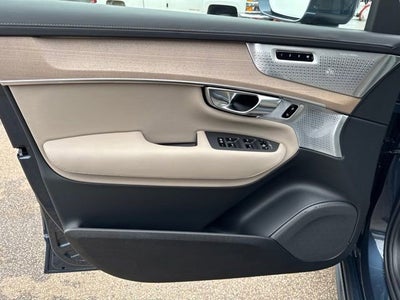 2025 Volvo XC90 Ultra