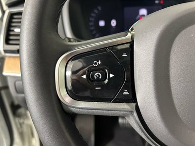 2023 Volvo XC90 Plus
