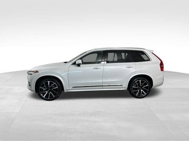 2023 Volvo XC90 Plus