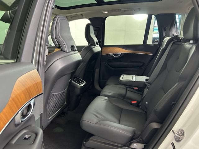 2023 Volvo XC90 Plus