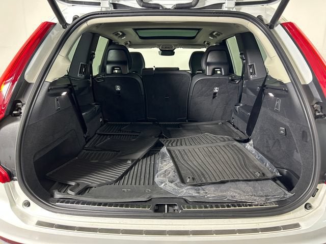 2023 Volvo XC90 Plus