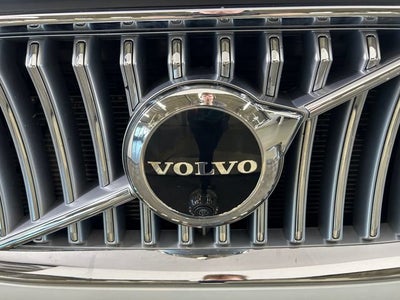 2023 Volvo XC90 Plus