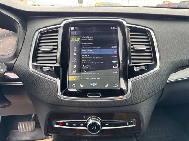 2017 Volvo XC90 Momentum