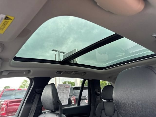 2017 Volvo XC90 Momentum